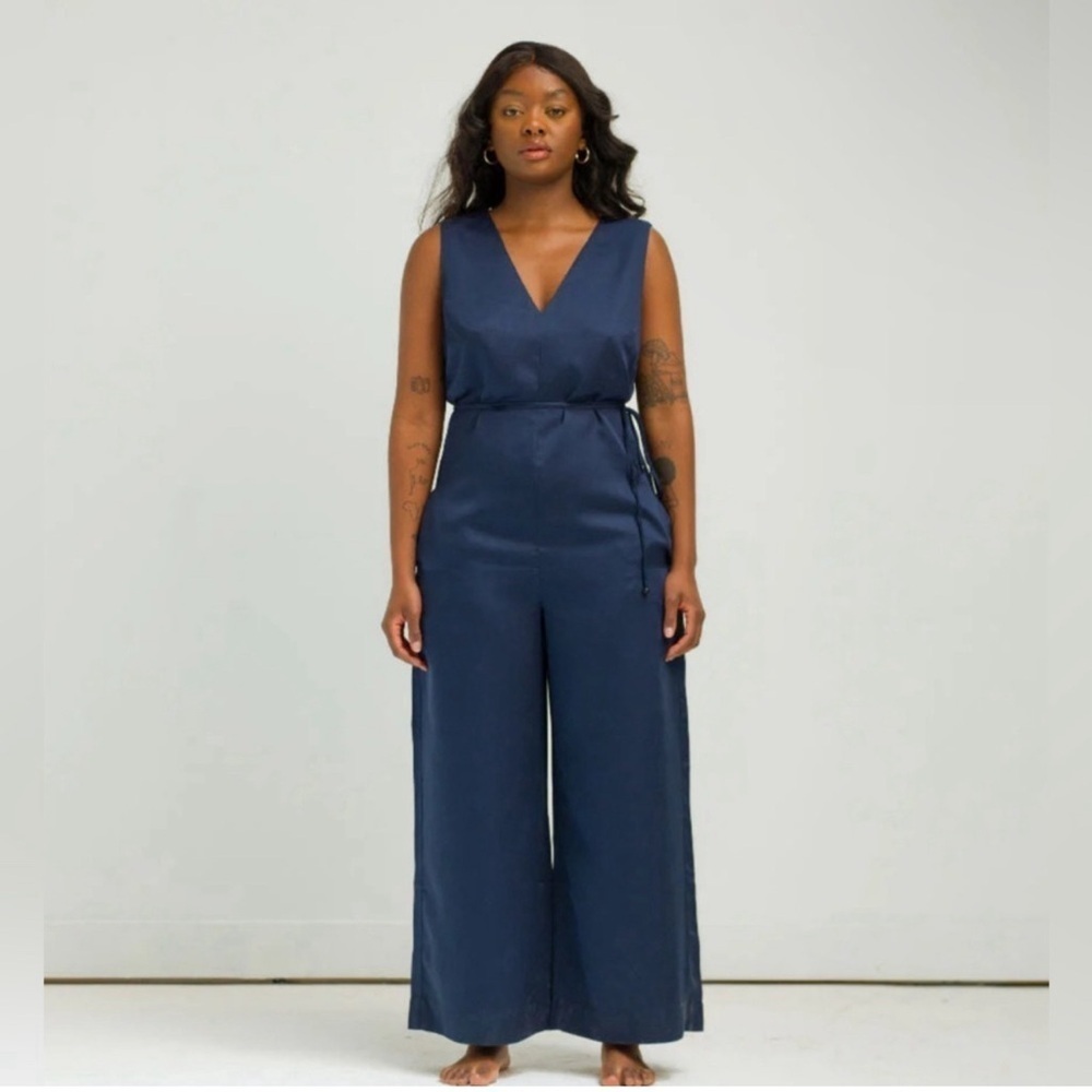 Ettitude Sateen 100% Bamboo Jumpsuit. Ocean. Size Small. NWT